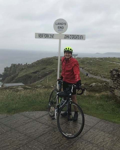 Ali sets off from Land's End
