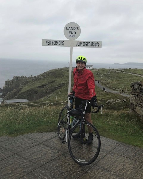 Ali sets off from Land's End