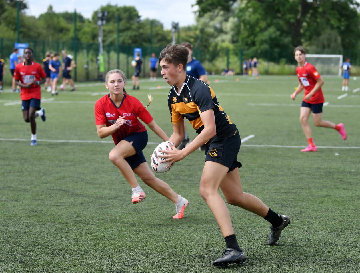 Working with the RFU to grow rugby in schools Youth Sport Trust